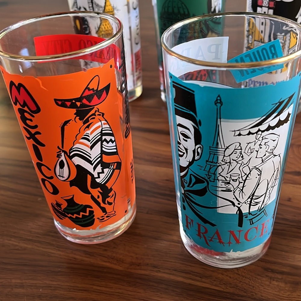 Lot of 7 Vintage 1960s Coca Cola Around the World Glasses Travel - Picture 2 of 5